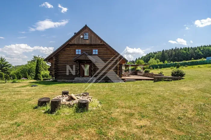 Prodej rodinného domu, Křešín, 284 m2