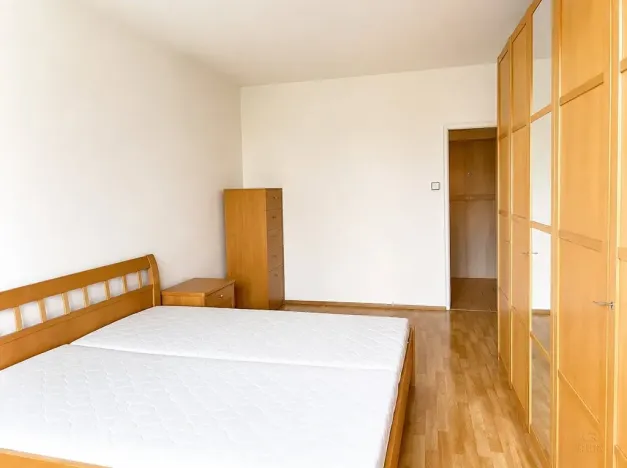 Pronájem bytu 2+1, Praha - Střešovice, Střešovická, 56 m2