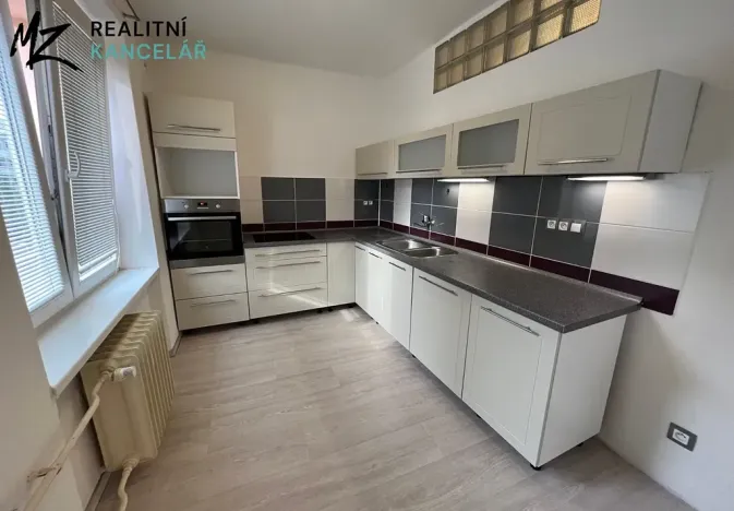 Pronájem bytu 3+1, Přerov, Bratrská, 60 m2
