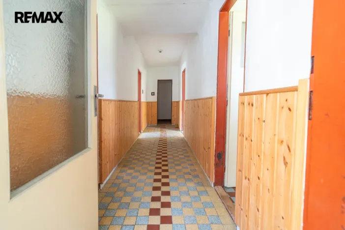 Prodej rodinného domu, Zlátenka, 425 m2