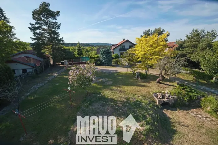 Prodej pozemku pro bydlení, Praha - Lipence, U žlábku, 550 m2