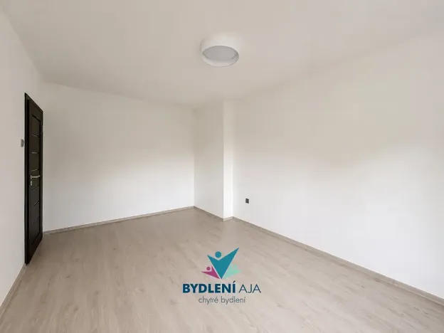 Prodej bytu 2+1, Teplice, V břízkách, 54 m2