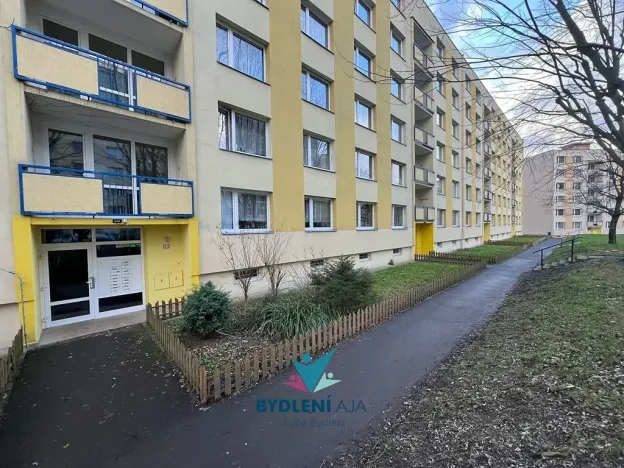 Prodej bytu 2+1, Krupka, Karla Čapka, 62 m2