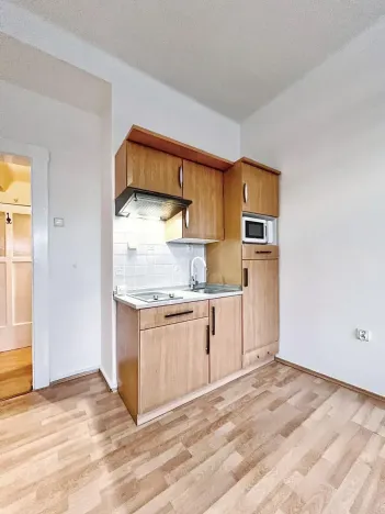 Pronájem bytu 2+kk, Praha - Vysočany, Prouzova, 50 m2