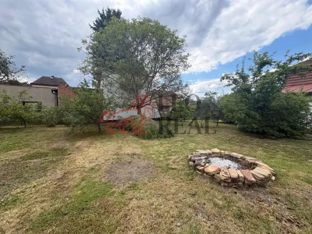 Prodej pozemku pro bydlení, Praha - Újezd nad Lesy, Lišická, 630 m2