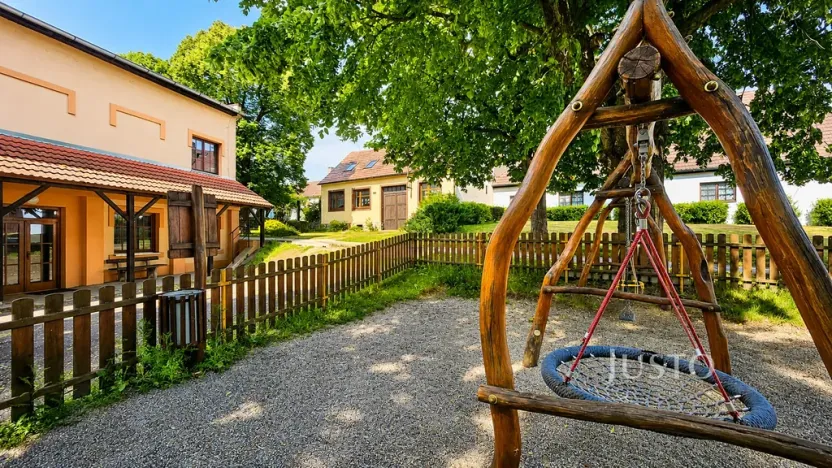 Prodej rodinného domu, Putim, 156 m2