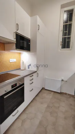 Pronájem bytu 1+1, Praha, Hálkova, 32 m2