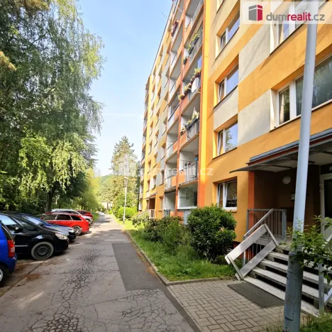 Prodej bytu 2+1, Děčín - Děčín IX-Bynov, Na Pěšině, 65 m2