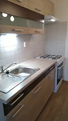 Pronájem bytu 2+kk, Praha - Háje, Plickova, 42 m2