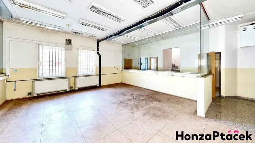 Prodej kanceláře, Praha - Libeň, Střížkovská, 511 m2