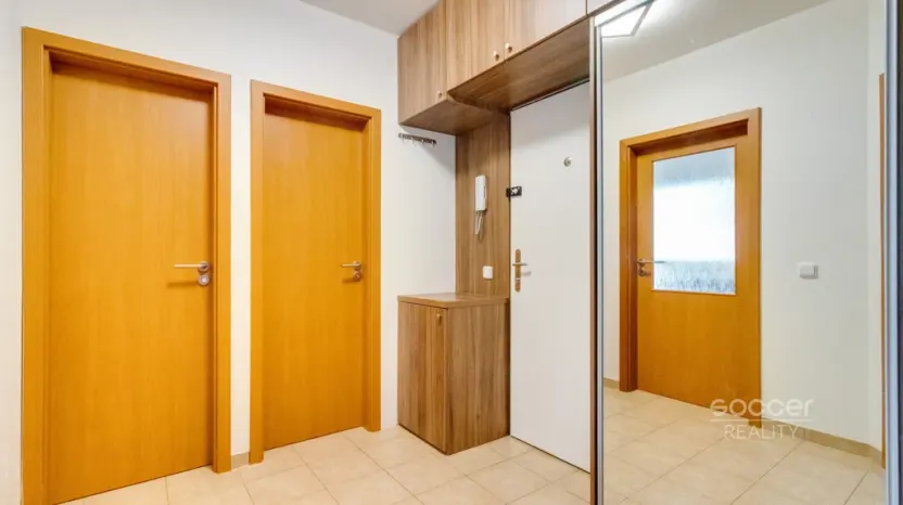 Pronájem bytu 2+kk, Klecany, V Honech, 52 m2