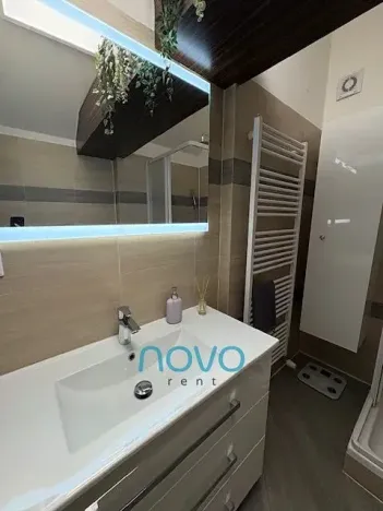 Pronájem bytu 3+1, Praha - Vinohrady, Na Kozačce, 115 m2