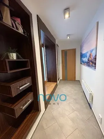 Pronájem bytu 3+1, Praha - Vinohrady, Na Kozačce, 115 m2