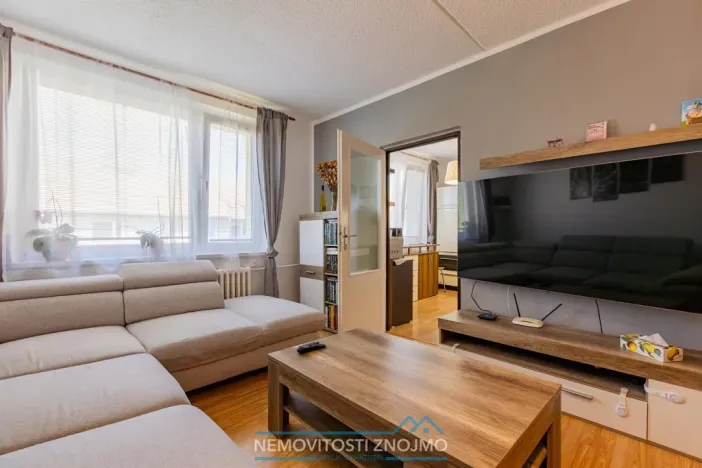 Prodej bytu 3+1, Hodonice, Sídliště, 71 m2