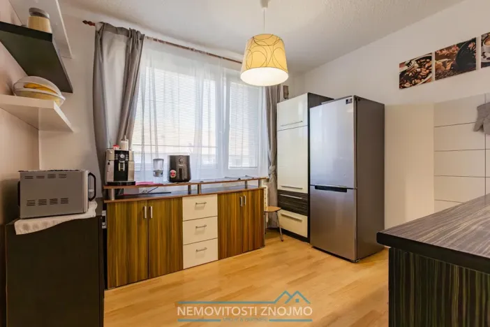 Prodej bytu 3+1, Hodonice, Sídliště, 71 m2