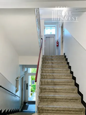 Pronájem bytu 2+kk, Praha - Libeň, 42 m2