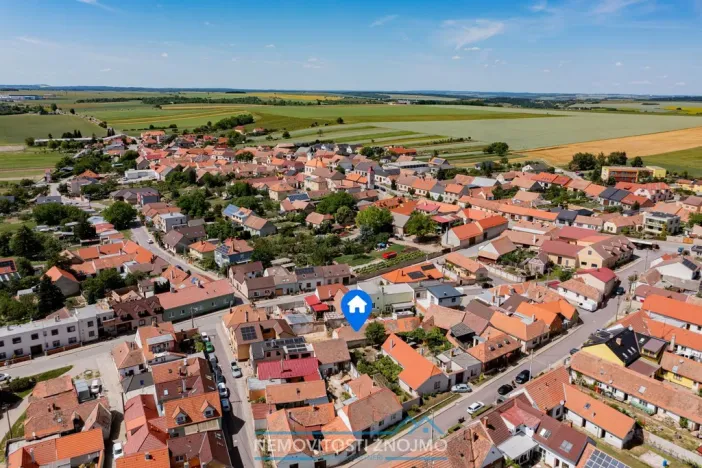 Prodej rodinného domu, Kuchařovice, Prostřední, 73 m2