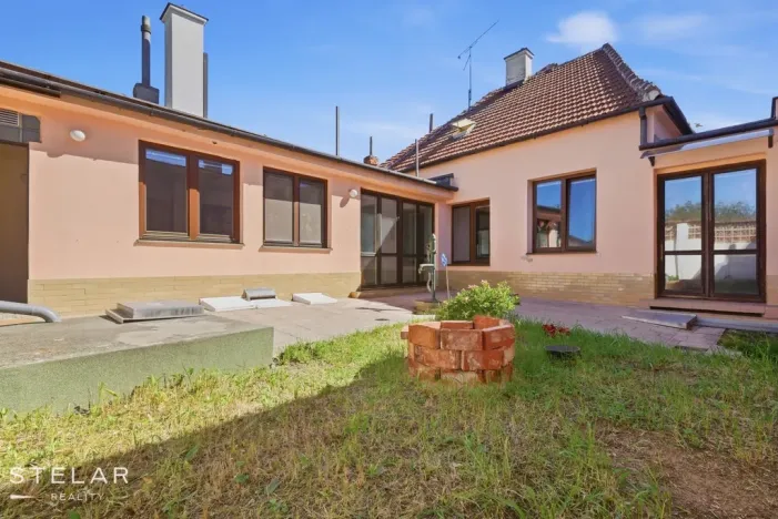 Prodej rodinného domu, Rajhrad, Masarykova, 240 m2