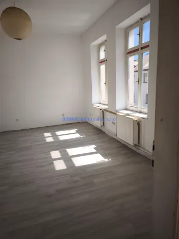 Prodej rodinného domu, Hostinné, Horská, 450 m2