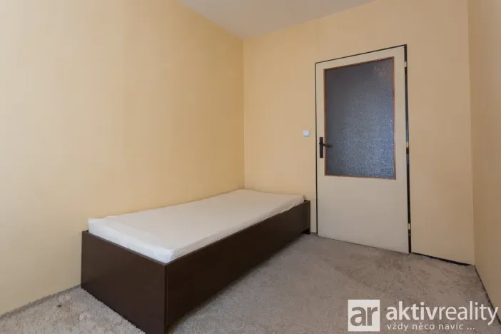 Pronájem bytu 3+1, Neratovice, nám. Republiky, 72 m2