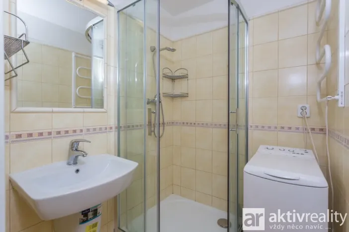 Pronájem bytu 3+1, Neratovice, nám. Republiky, 72 m2