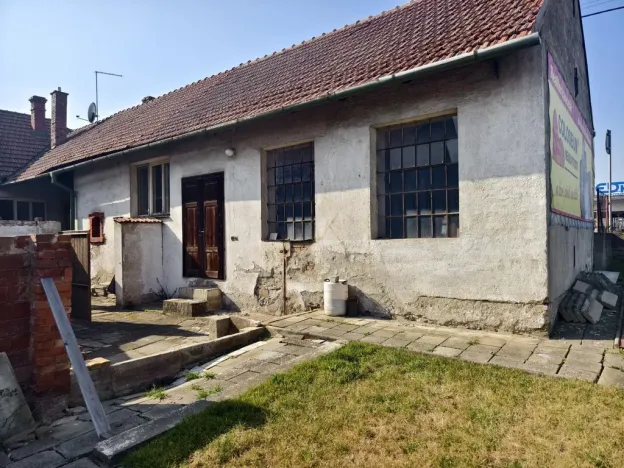 Prodej rodinného domu, Komořany, 75 m2