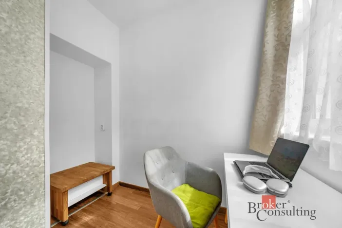 Prodej bytu 1+kk, Praha - Bubeneč, N. A. Někrasova, 49 m2