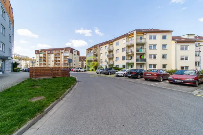 Pronájem bytu 3+kk, Odolena Voda, Nad Štolami, 67 m2