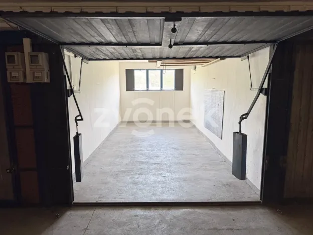 Pronájem garáže, Zlín, Strážná, 16 m2