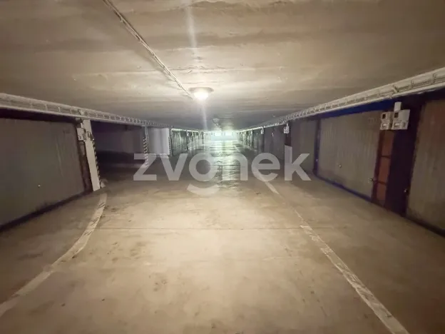 Pronájem garáže, Zlín, Strážná, 16 m2