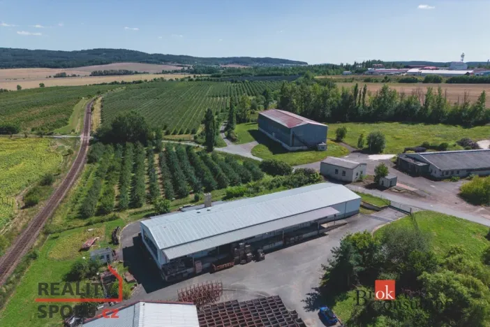 Pronájem skladu, Břasy, 980 m2