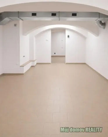 Pronájem výrobních prostor, Praha - Uhříněves, 220 m2
