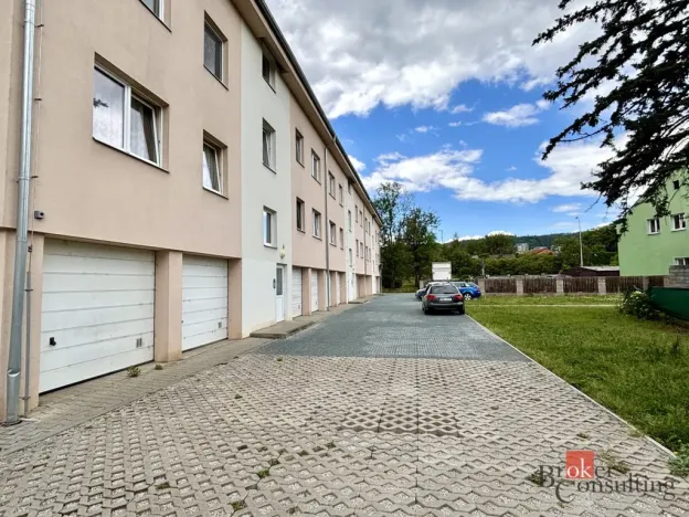 Prodej bytu 2+kk, Králův Dvůr, Popelky Biliánové, 51 m2