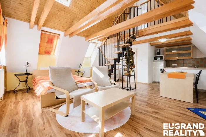 Prodej ubytování, Krásná Lípa, Jugoslávská, 271 m2