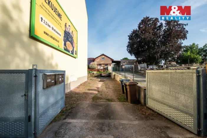 Pronájem bytu 3+1, Hradec Králové - Kukleny, Pražská třída, 85 m2
