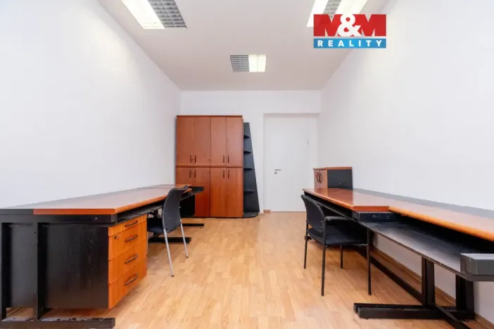 Pronájem kanceláře, Praha - Strašnice, Kolovratská, 18 m2