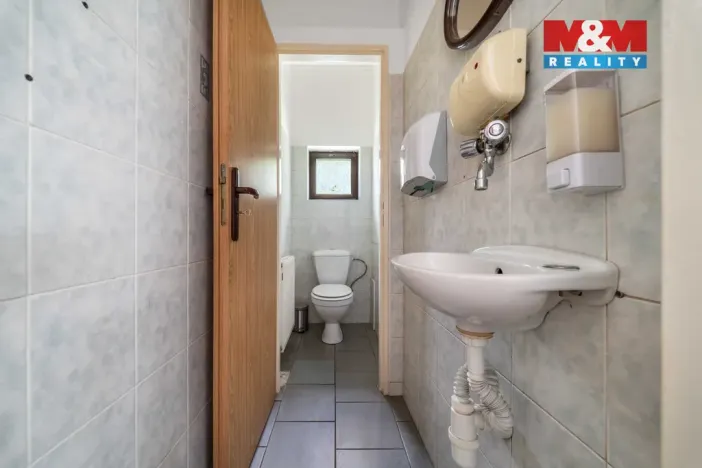 Pronájem restaurace, Radnice, Sídliště, 108 m2