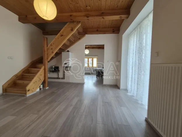 Pronájem rodinného domu, Kozojedy, 1. máje, 100 m2