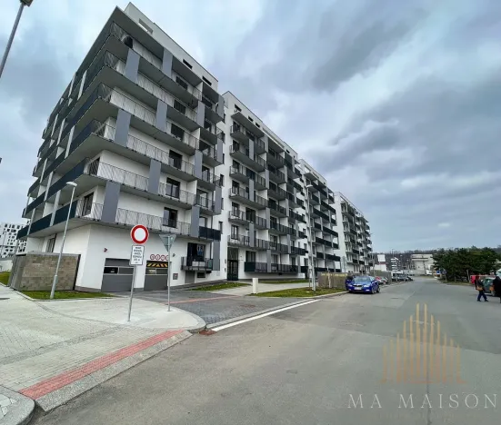 Pronájem bytu 2+kk, Praha - Vysočany, Smržových, 58 m2