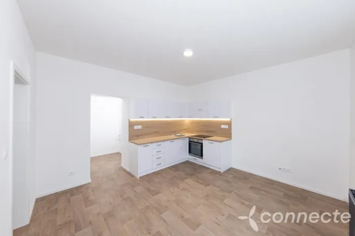 Pronájem bytu 2+kk, Přerov - Přerov I-Město, Husova, 37 m2