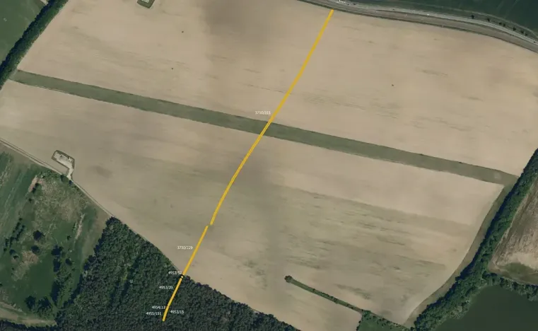 Prodej pole, Bzenec, 20471 m2