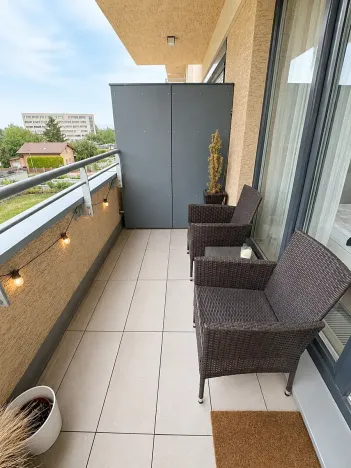 Pronájem bytu 1+kk, Praha - Třebonice, Do zahrádek II, 30 m2