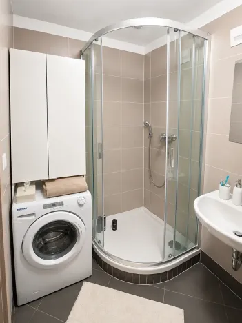 Pronájem bytu 1+kk, Praha - Třebonice, Do zahrádek II, 30 m2