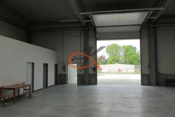 Pronájem skladu, Valašské Meziříčí, M. Alše, 265 m2