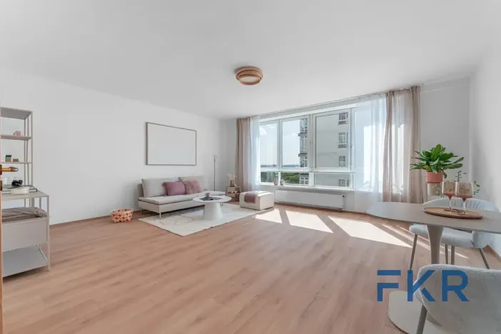 Prodej bytu 1+kk, Praha - Strašnice, Vinohradská, 40 m2