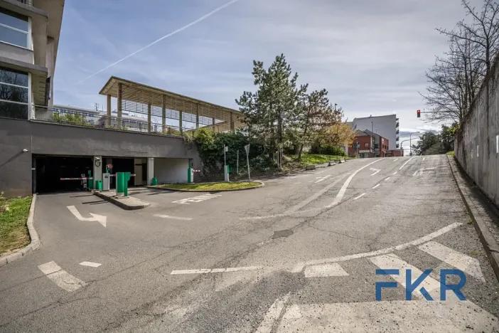 Prodej bytu 1+kk, Praha - Strašnice, Vinohradská, 40 m2
