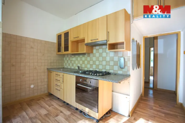 Prodej bytu 3+1, Ostrava - Poruba, náměstí Družby, 76 m2