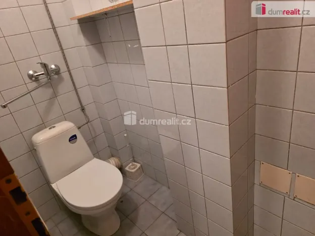 Pronájem kanceláře, Frenštát pod Radhoštěm, Horní, 250 m2