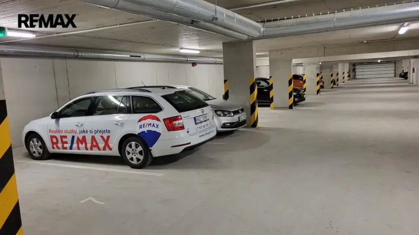 Prodej garážového stání, Olomouc - Řepčín, Aloise Rašína, 12 m2