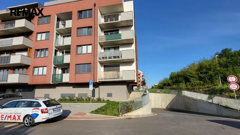 Prodej garážového stání, Olomouc - Řepčín, Aloise Rašína, 12 m2